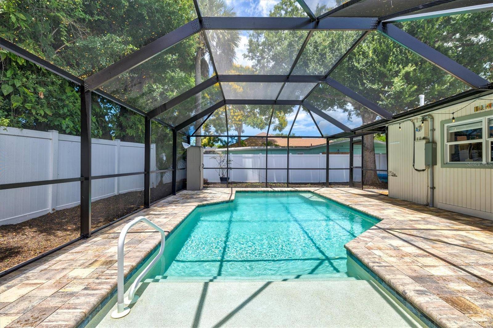 Address not disclosed, Sarasota, FL 34239