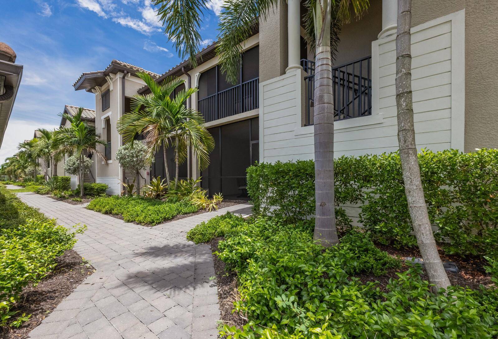 5721 PALMER CIR #103, Bradenton, FL 34211