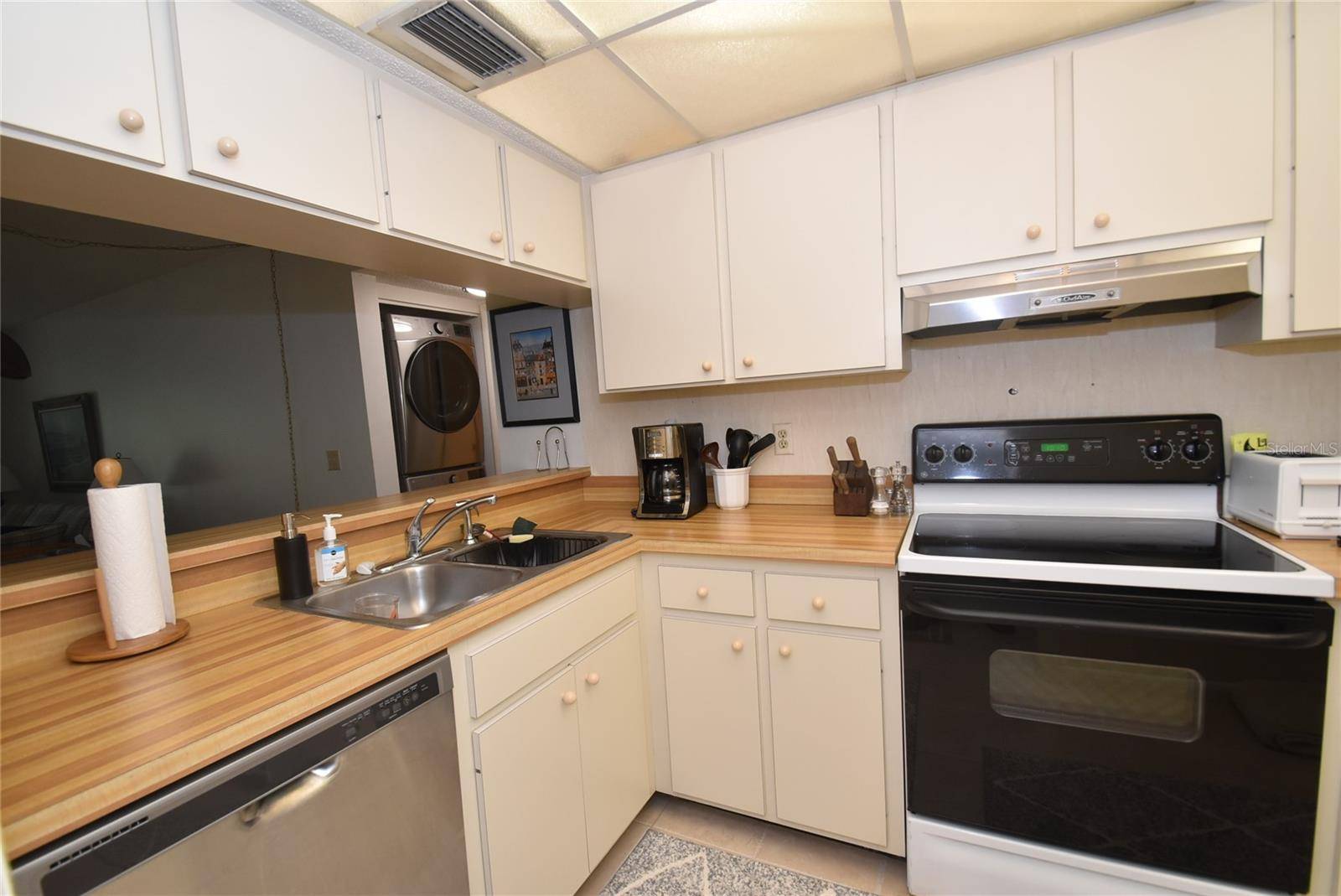 1709 PELICAN COVE RD #GL349, Sarasota, FL 34231
