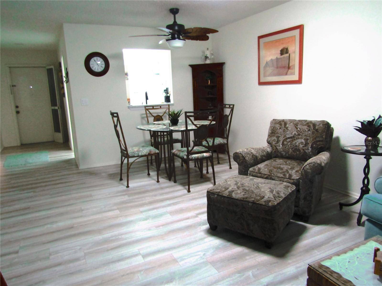7050 W COUNTRY CLUB DR N #10-A, Sarasota, FL 34243
