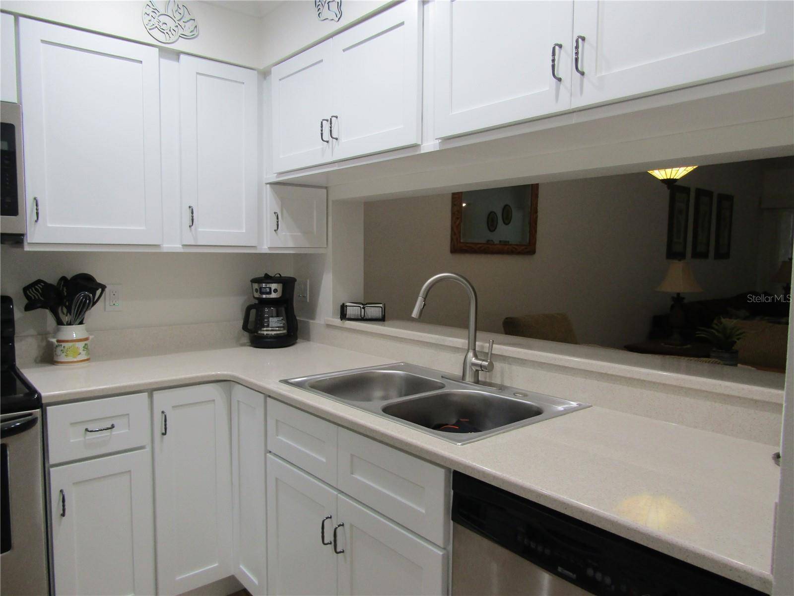 4757 WINSLOW BEACON #20, Sarasota, FL 34235
