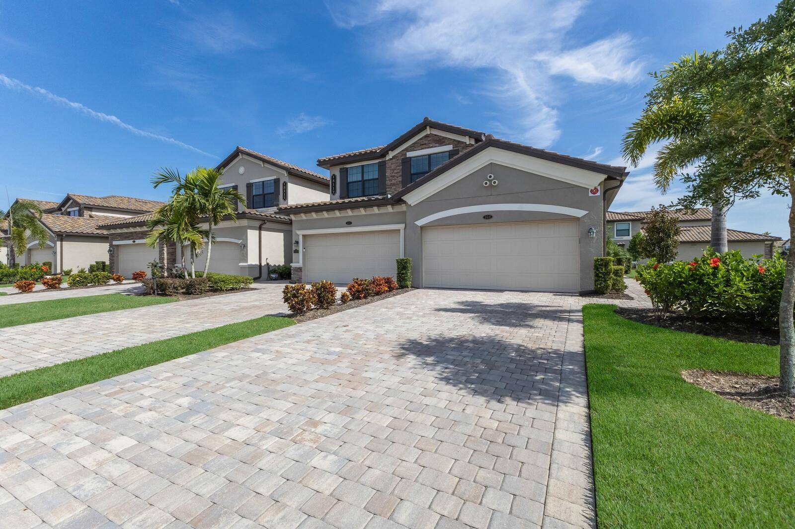 18117 GAWTHROP DR #104, Bradenton, FL 34211