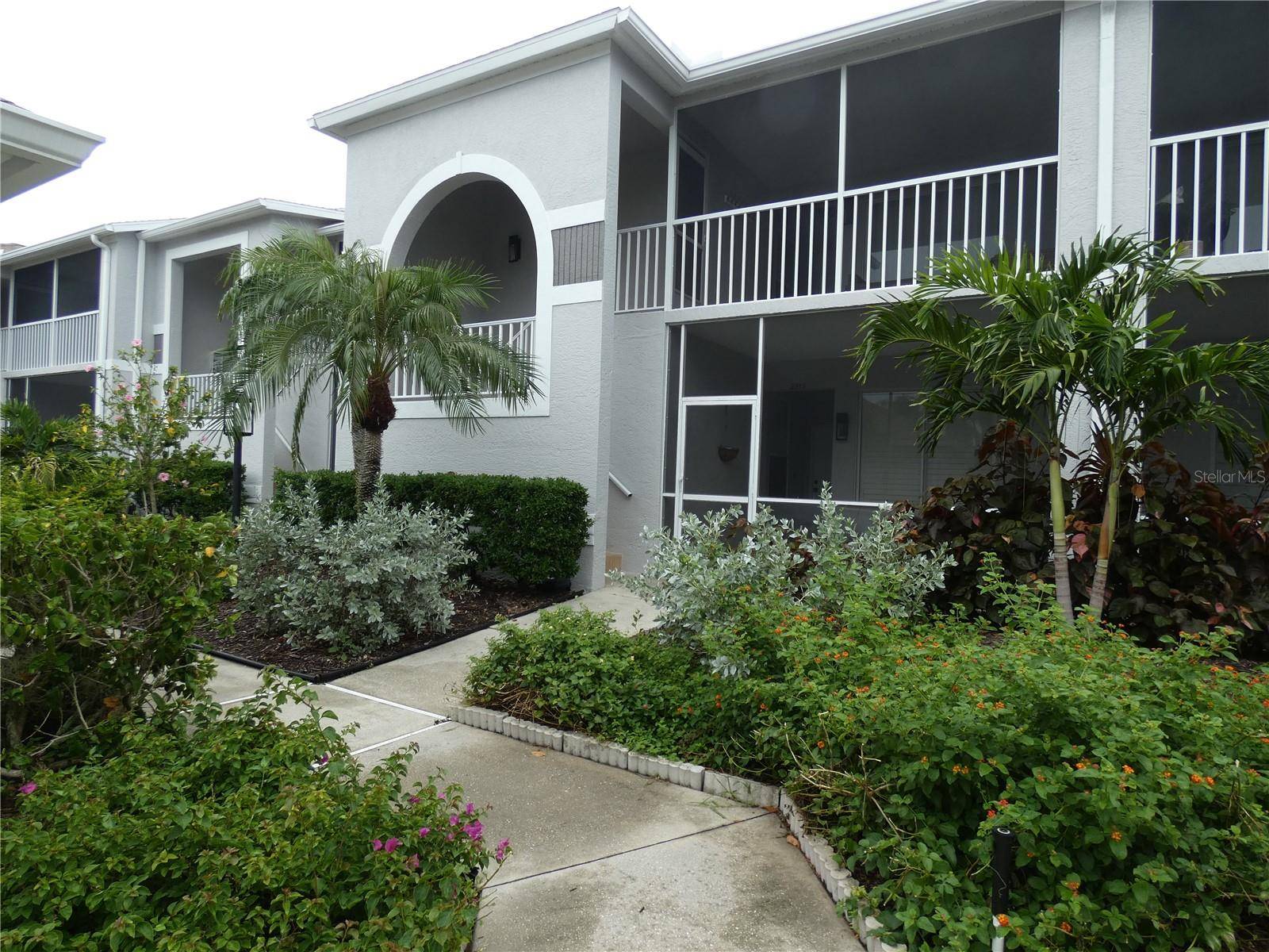 4639 CHAPEL HILL DR #2923, Sarasota, FL 34238