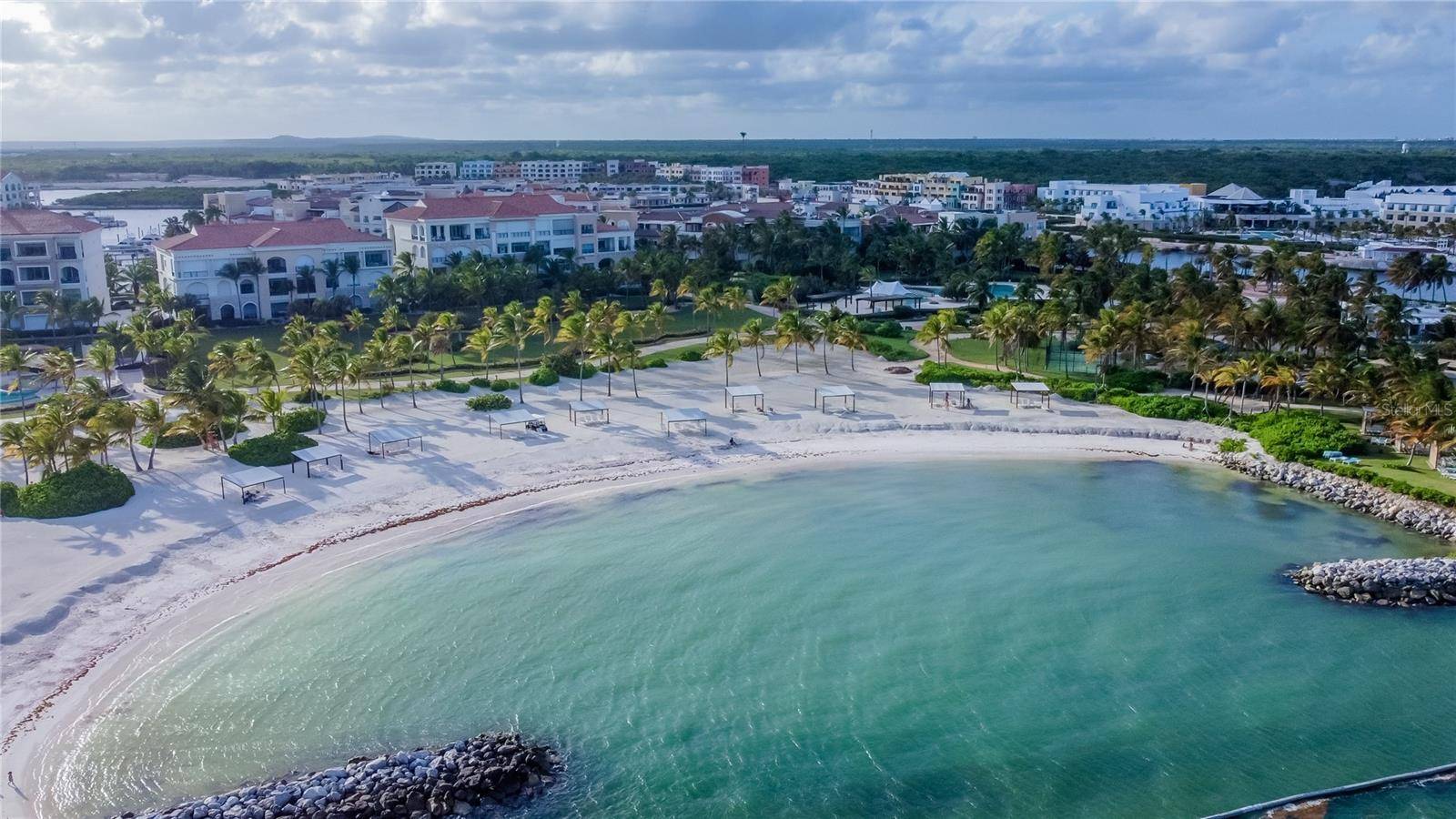 Edificio7 AQUAMARINA #724, Punta Cana-capcana, 23000