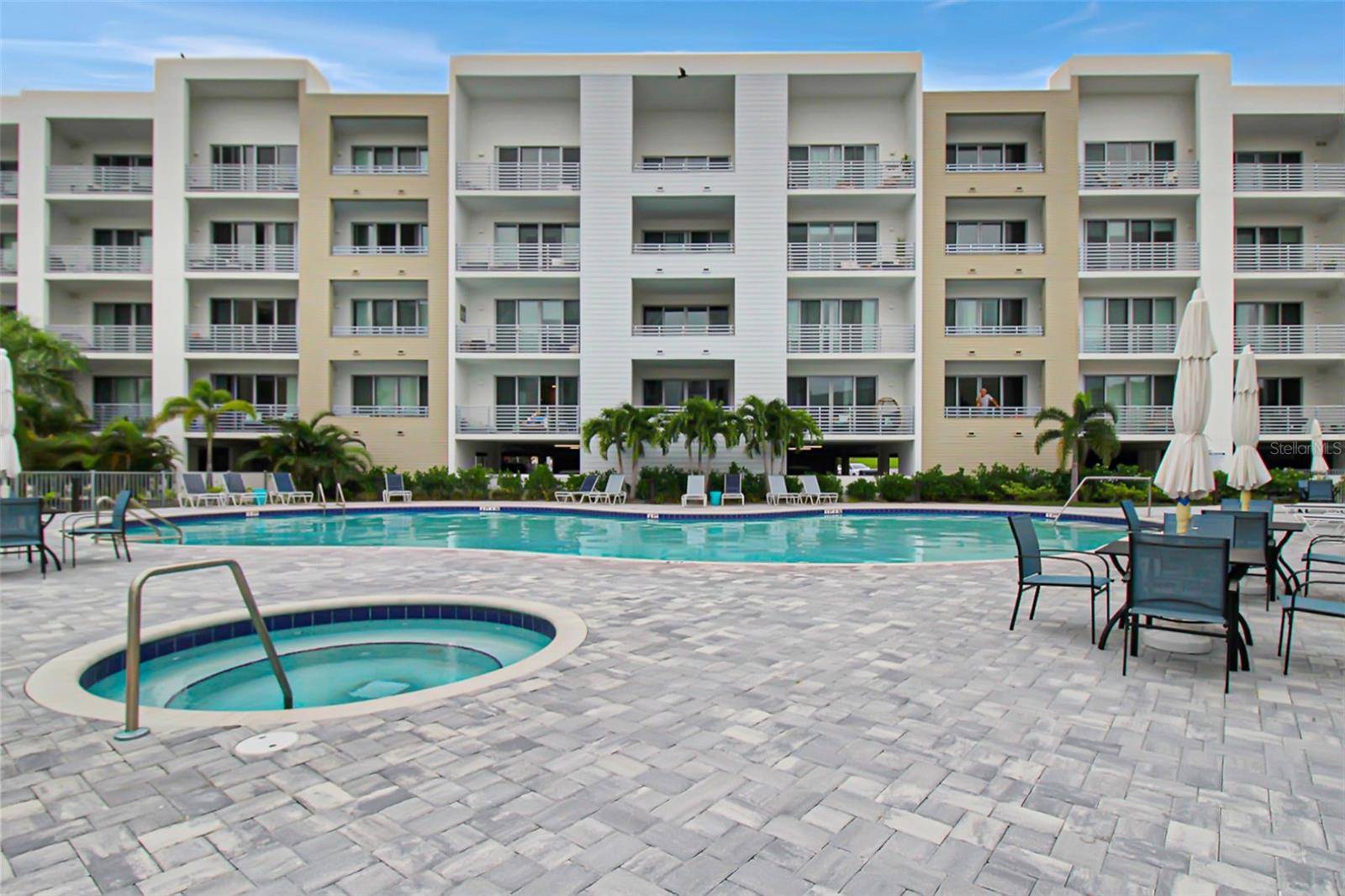 1703 N TAMIAMI TRL #503, Sarasota, FL 34234