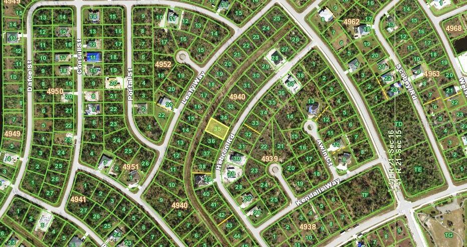 8279 HEBRON RD, Port Charlotte, FL 33981