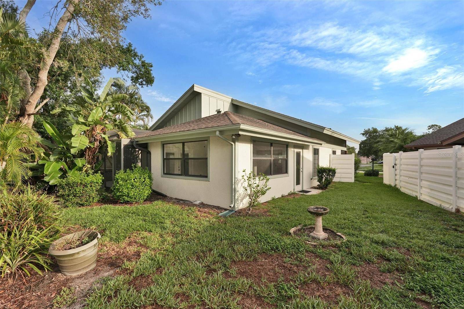 7861 PINE TRACE DR #7861, Sarasota, FL 34243
