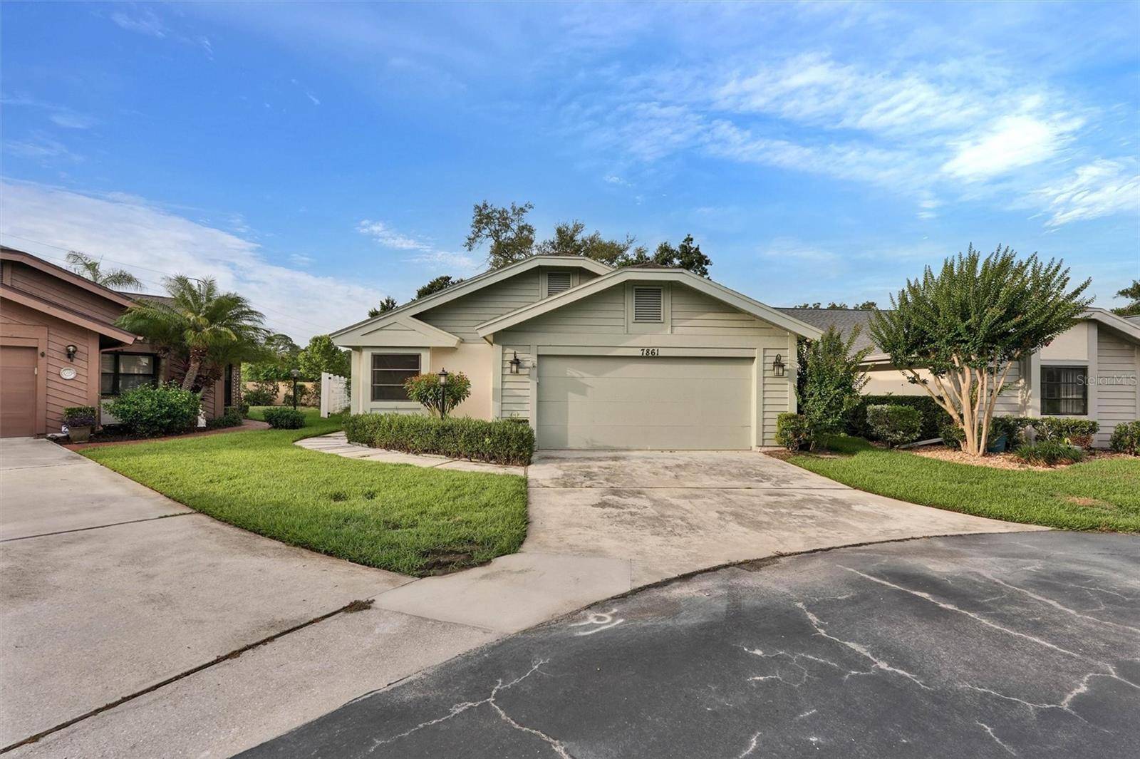 7861 PINE TRACE DR #7861, Sarasota, FL 34243