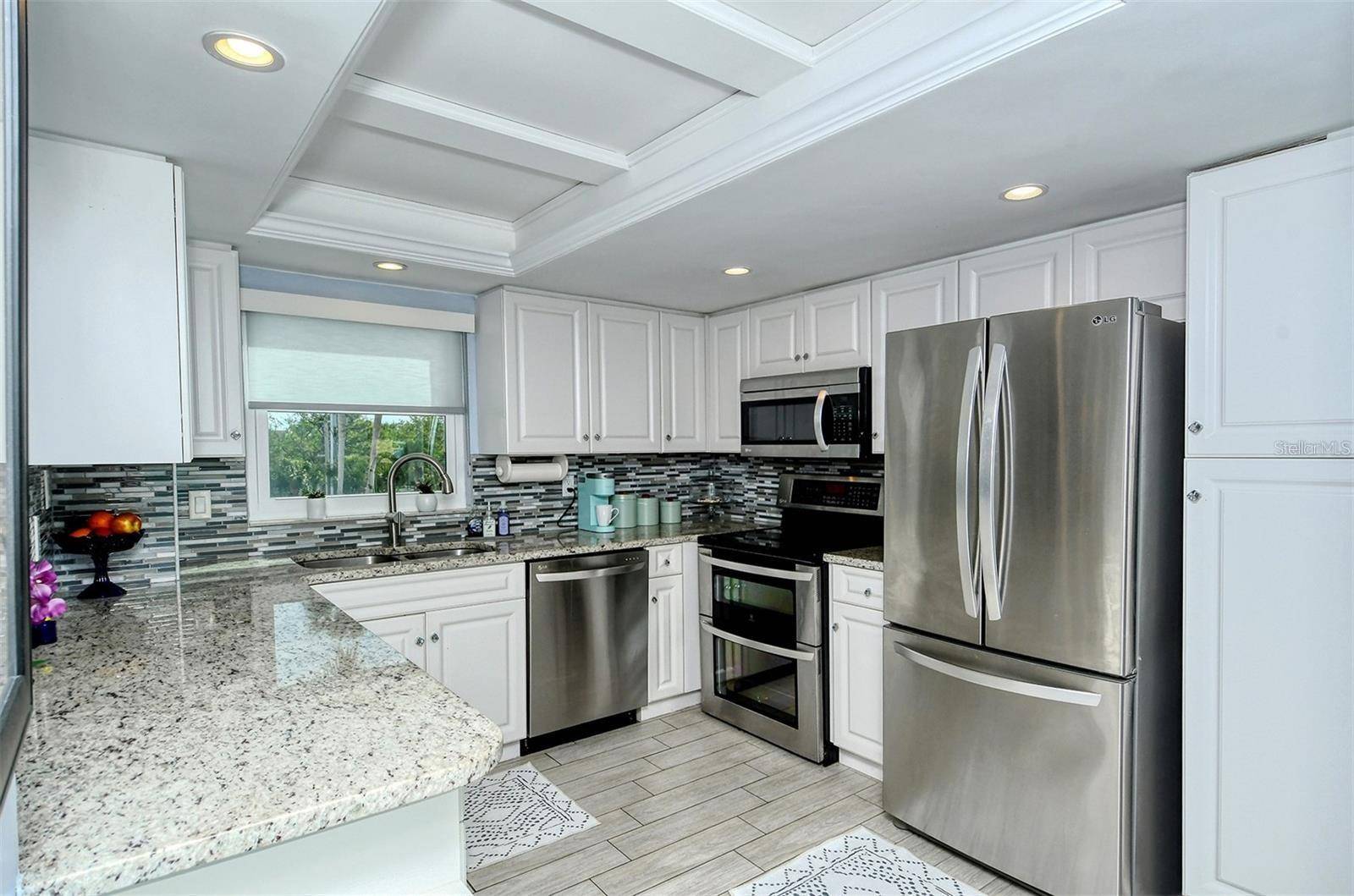 1215 S PORTOFINO DR N #308, Sarasota, FL 34242