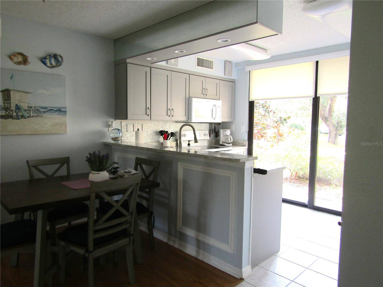 5136 HARPERS CROFT #11, Sarasota, FL 34235