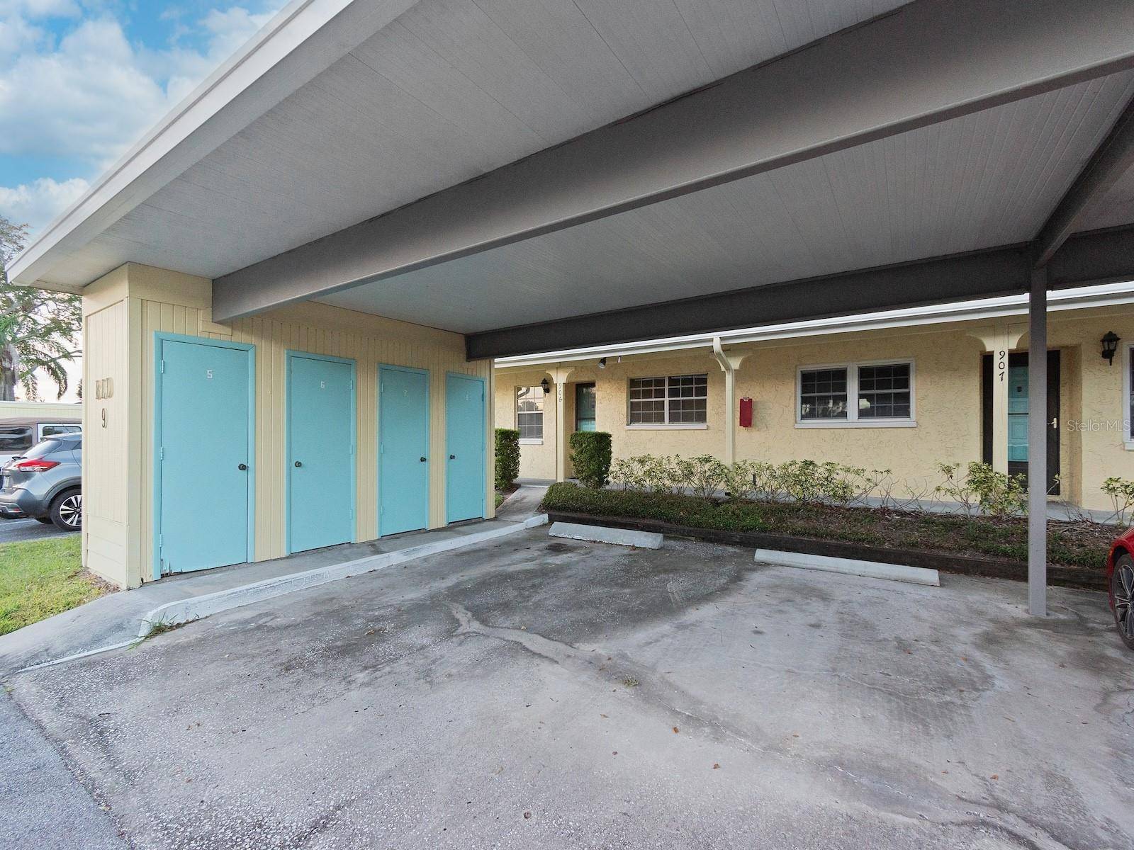 2465 NORTHSIDE DR #906, Clearwater, FL 33761