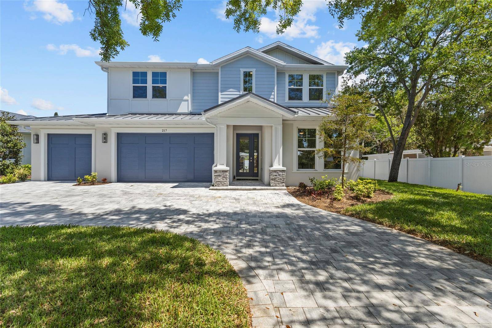217 S SHADE AVE, Sarasota, FL 34237