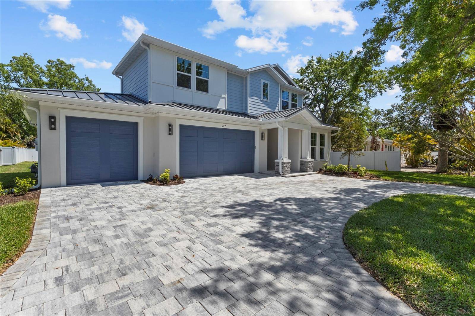 217 S SHADE AVE, Sarasota, FL 34237