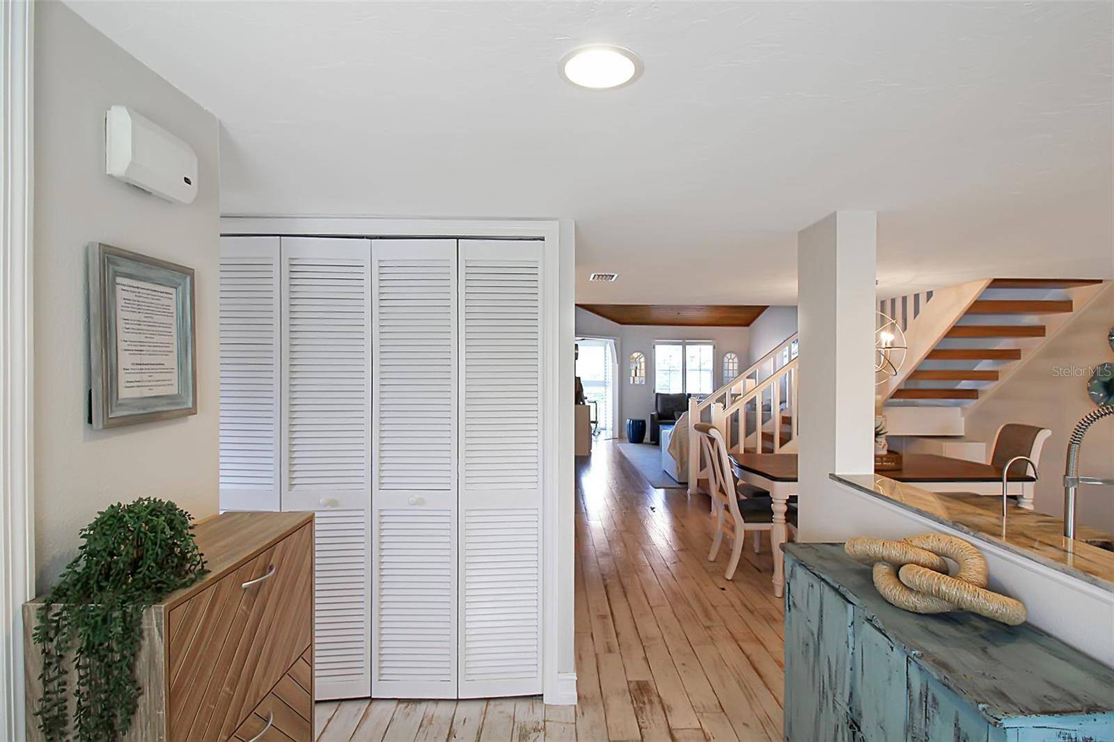 1315 SIESTA BAYSIDE DR #1315B, Sarasota, FL 34242