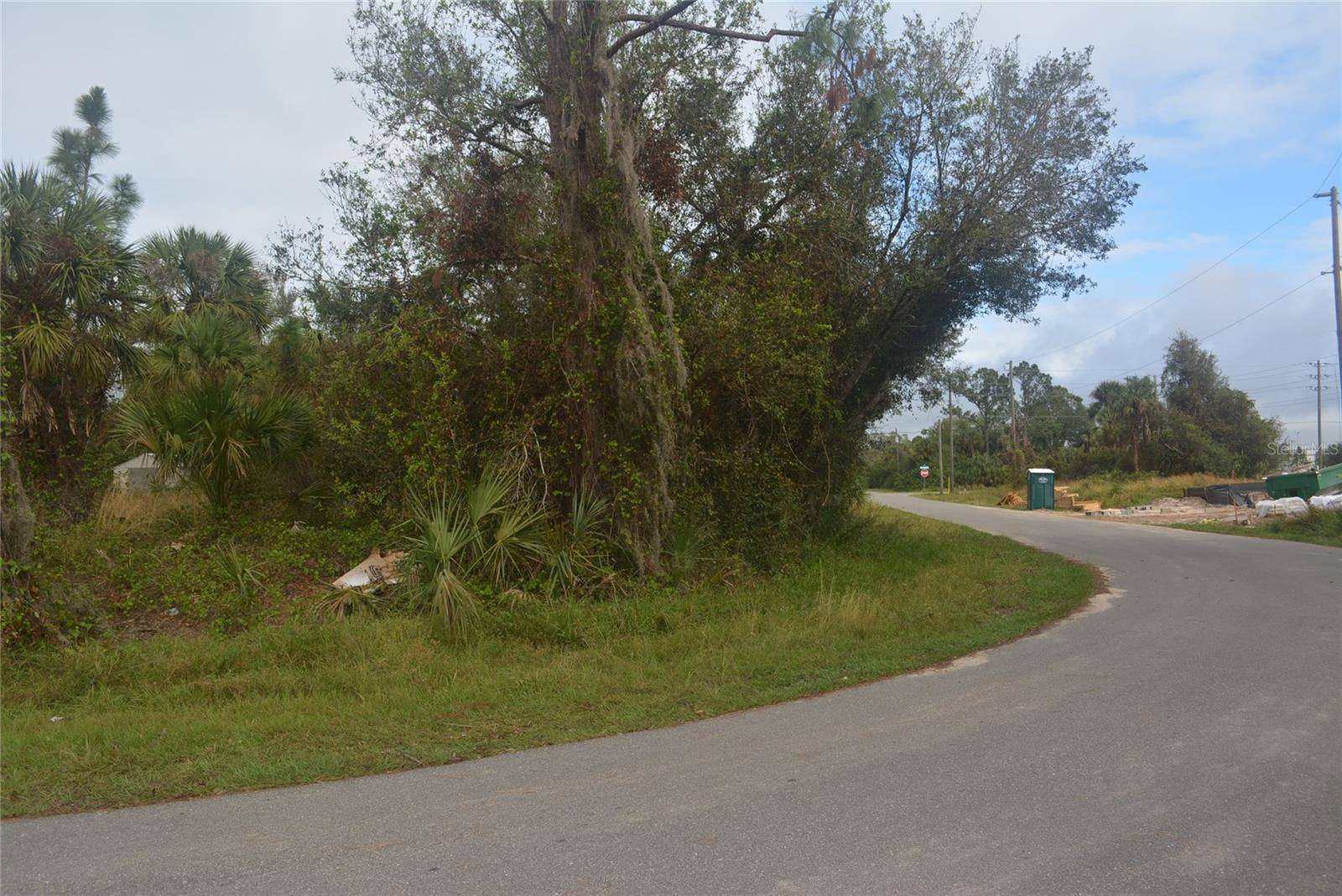 MADDOCK CIR, North Port, FL 34286