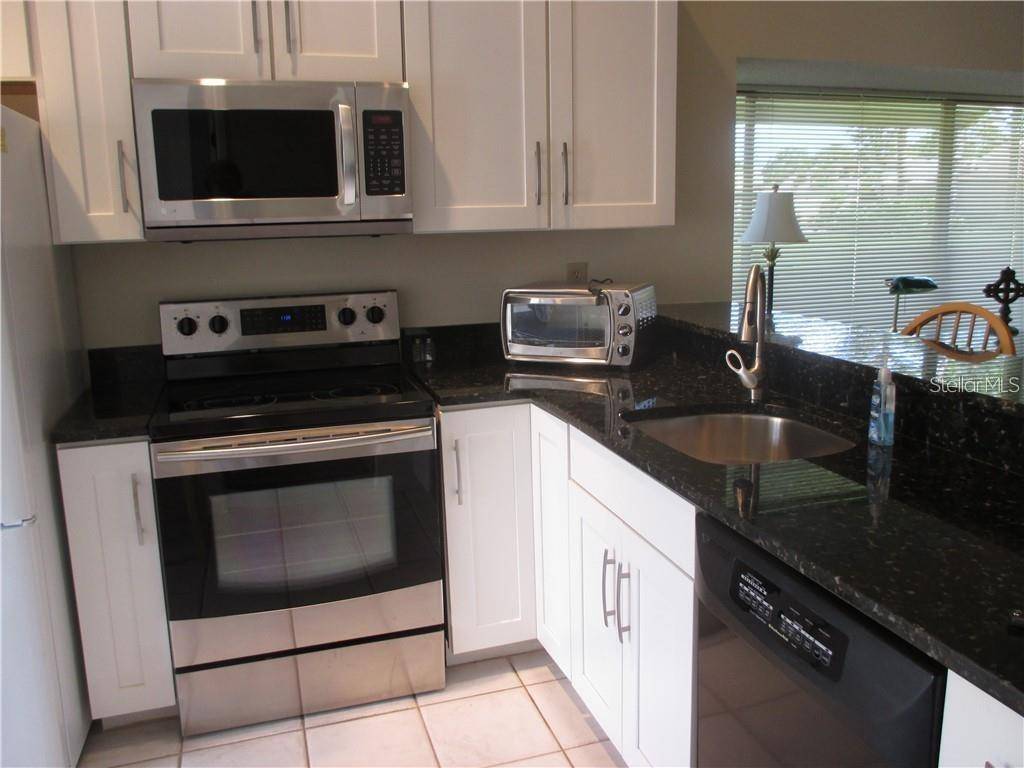 5358 MYRTLE #52, Sarasota, FL 34235