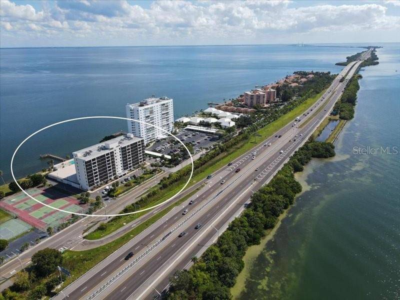 7100 SUNSHINE SKYWAY LN S #706, St Petersburg, FL 33711