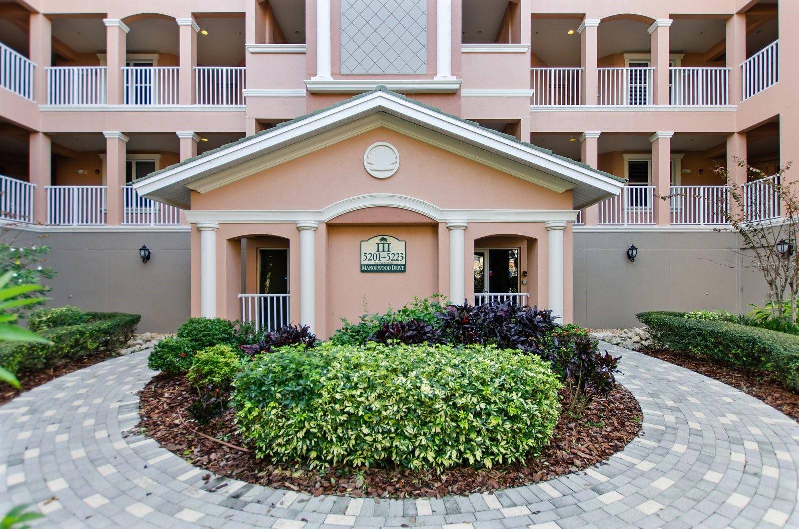 5209 MANORWOOD DR #3A, Sarasota, FL 34235