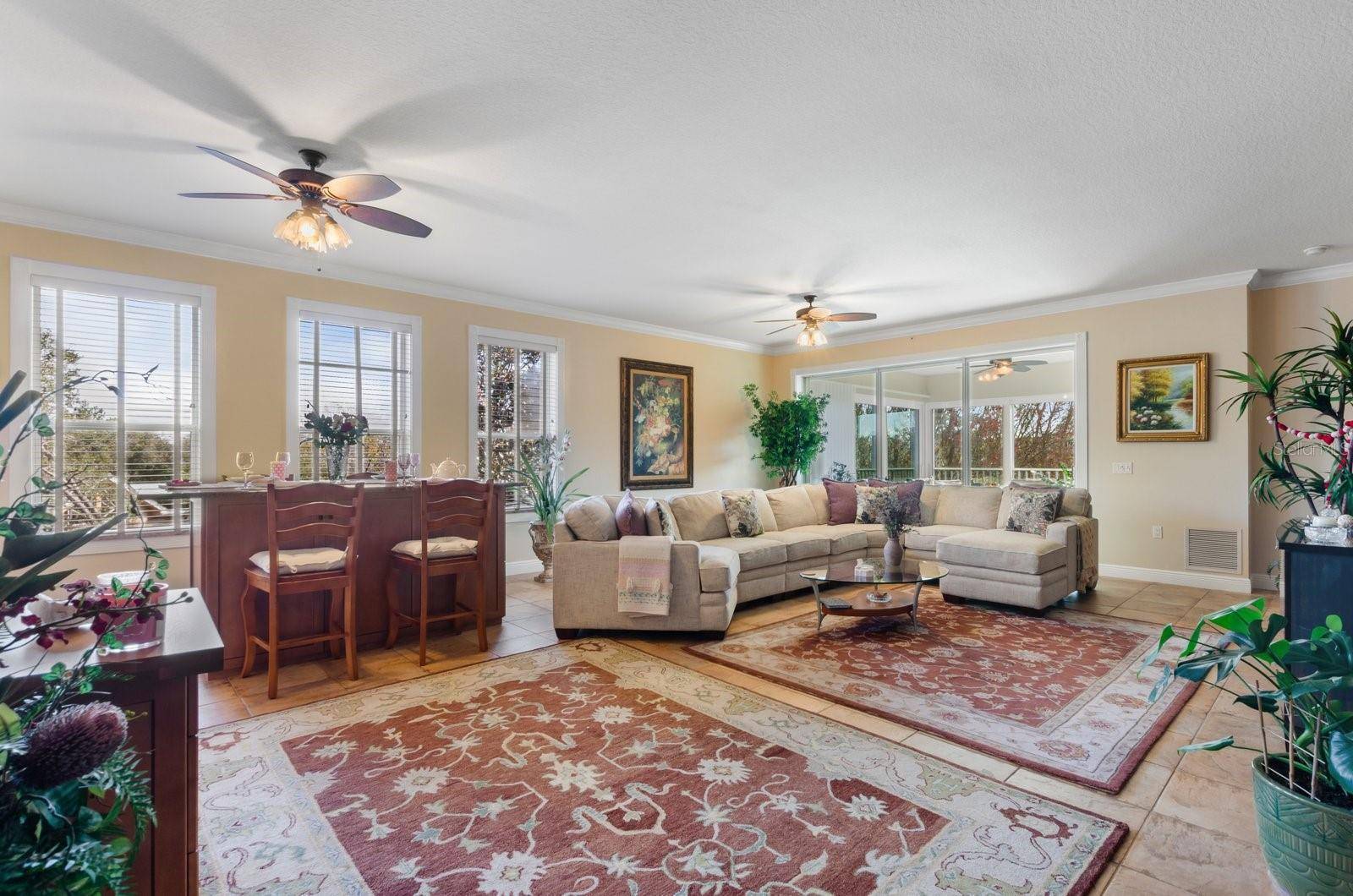 5209 MANORWOOD DR #3A, Sarasota, FL 34235