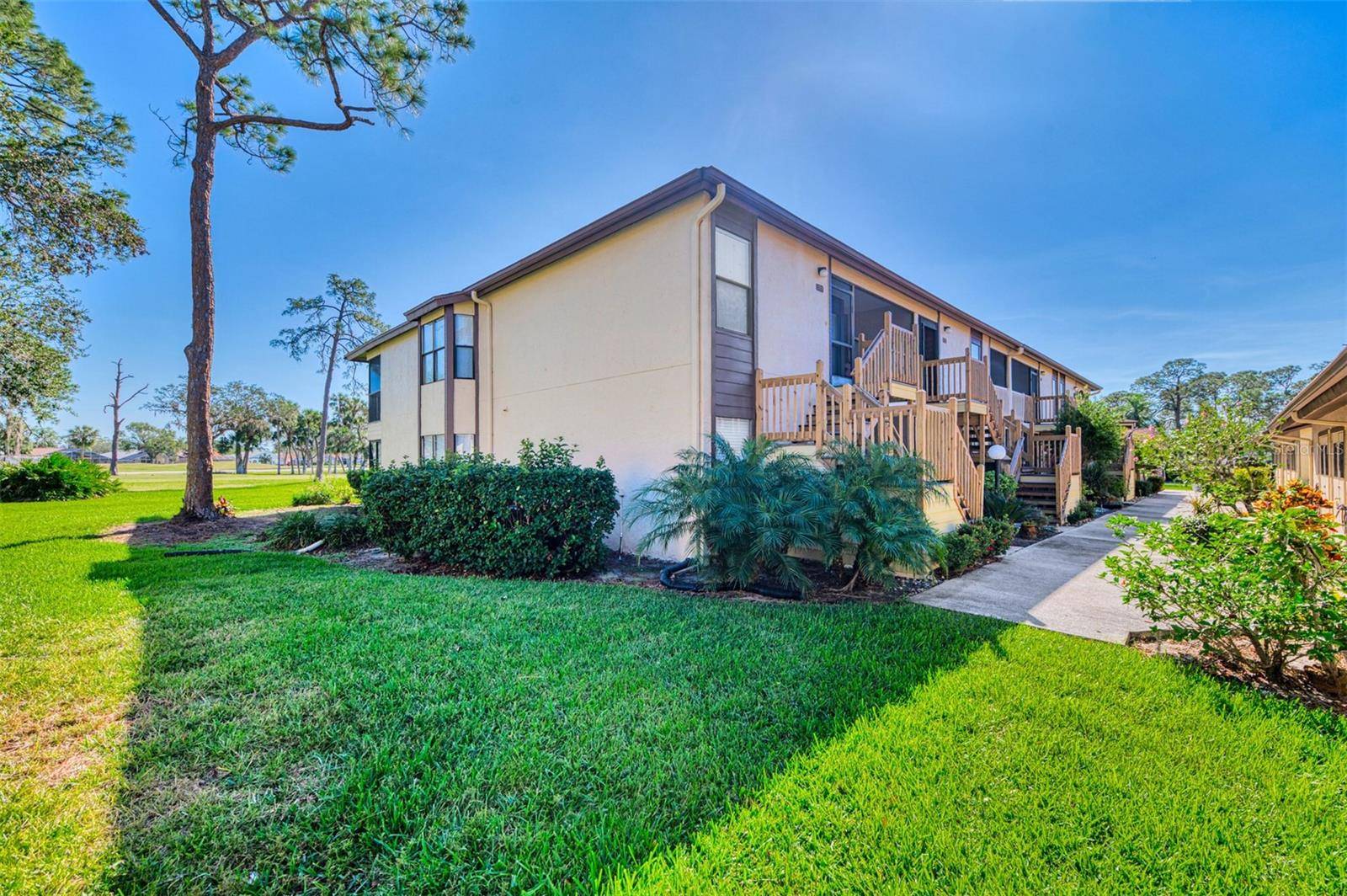 5761 AVISTA DR #5761, Sarasota, FL 34243