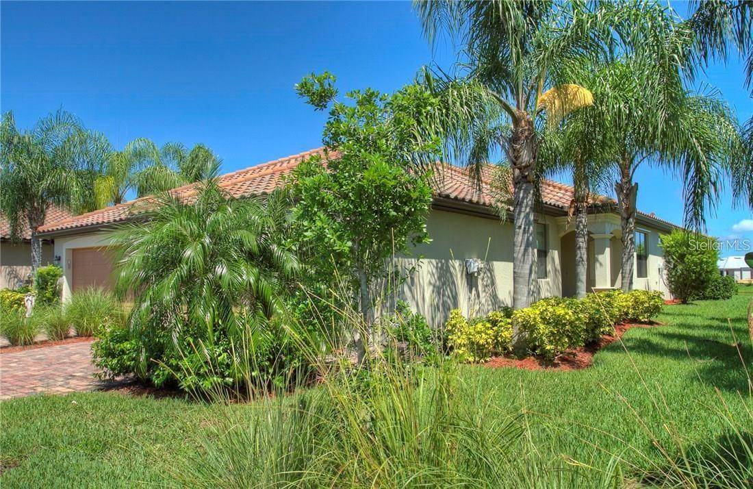 6627 CANDLESTICK DR, Bradenton, FL 34212