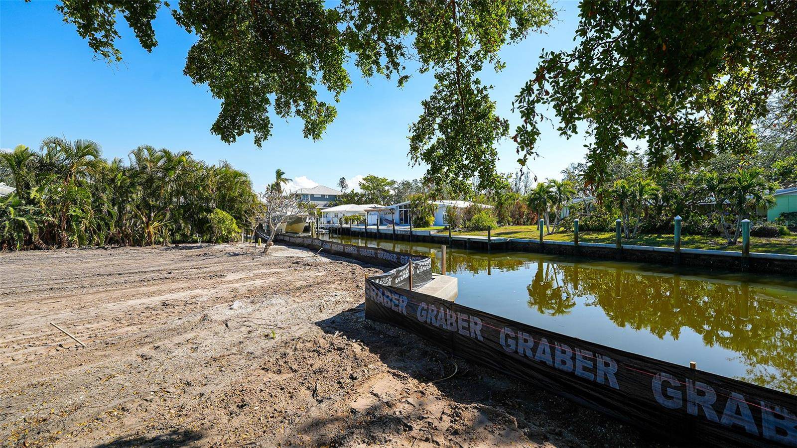660 LONGVIEW DR, Longboat Key, FL 34228