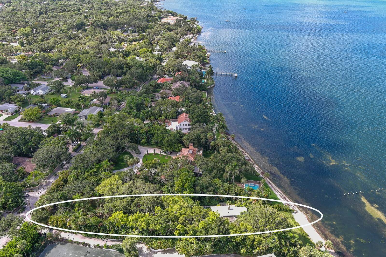 3301 BAY SHORE RD, Sarasota, FL 34234