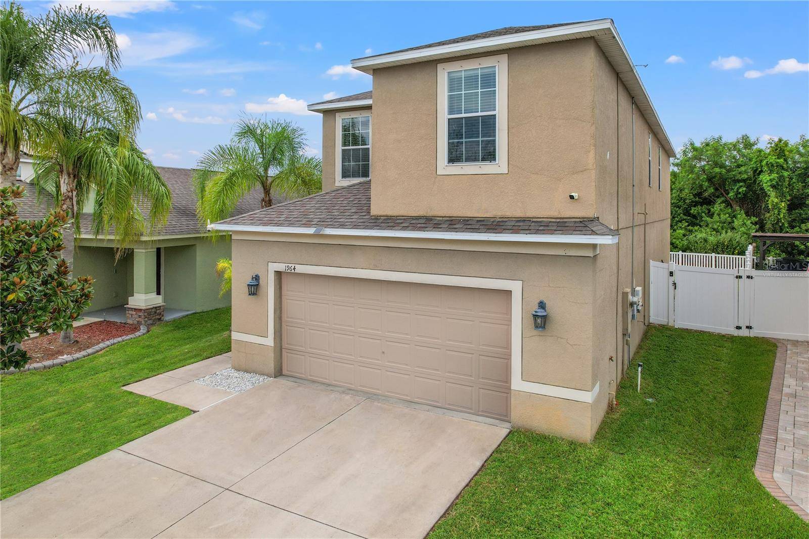 1964 HAWKS VIEW DR, Ruskin, FL 33570