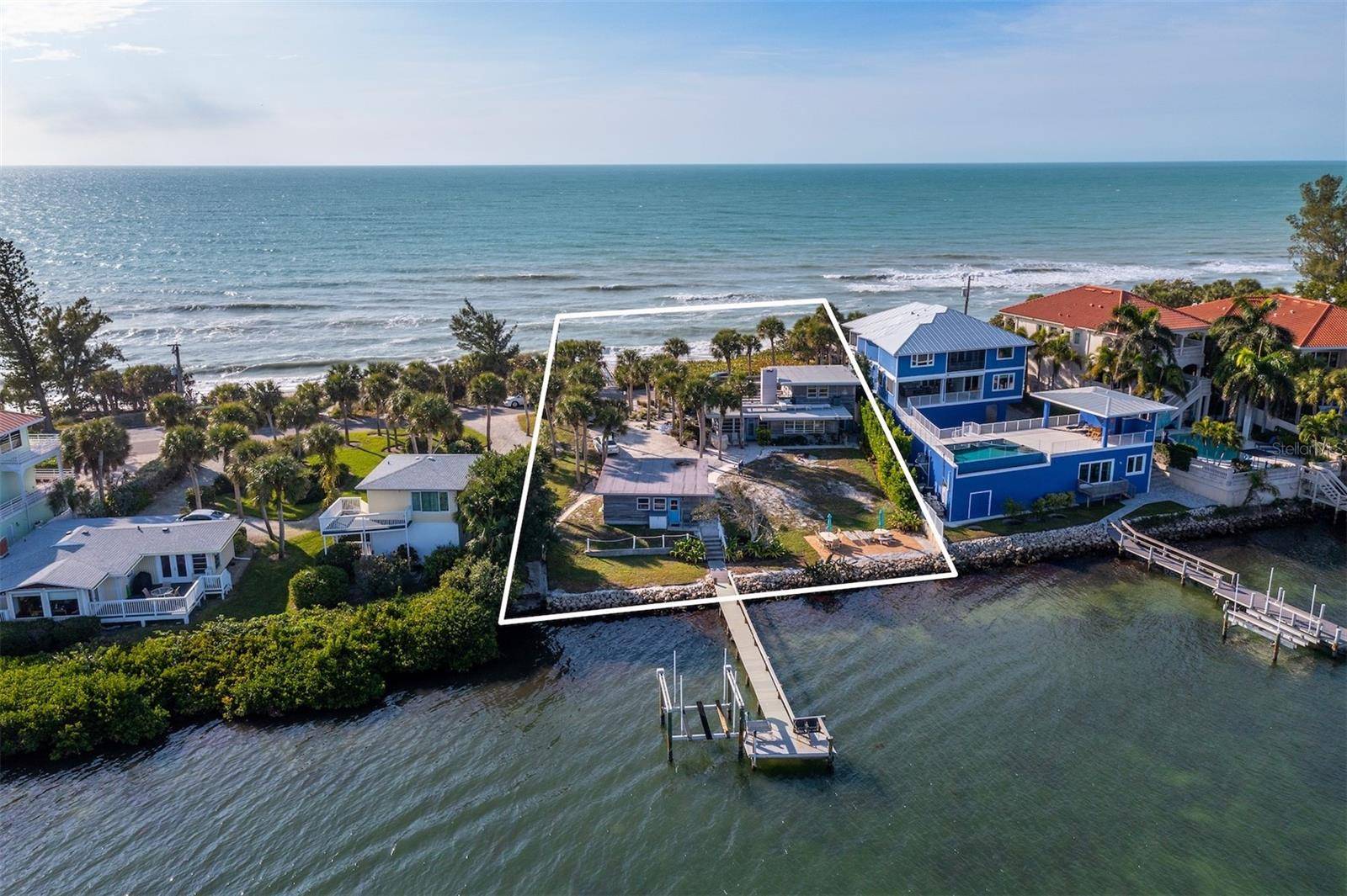 1620 CASEY KEY RD, Nokomis, FL 34275