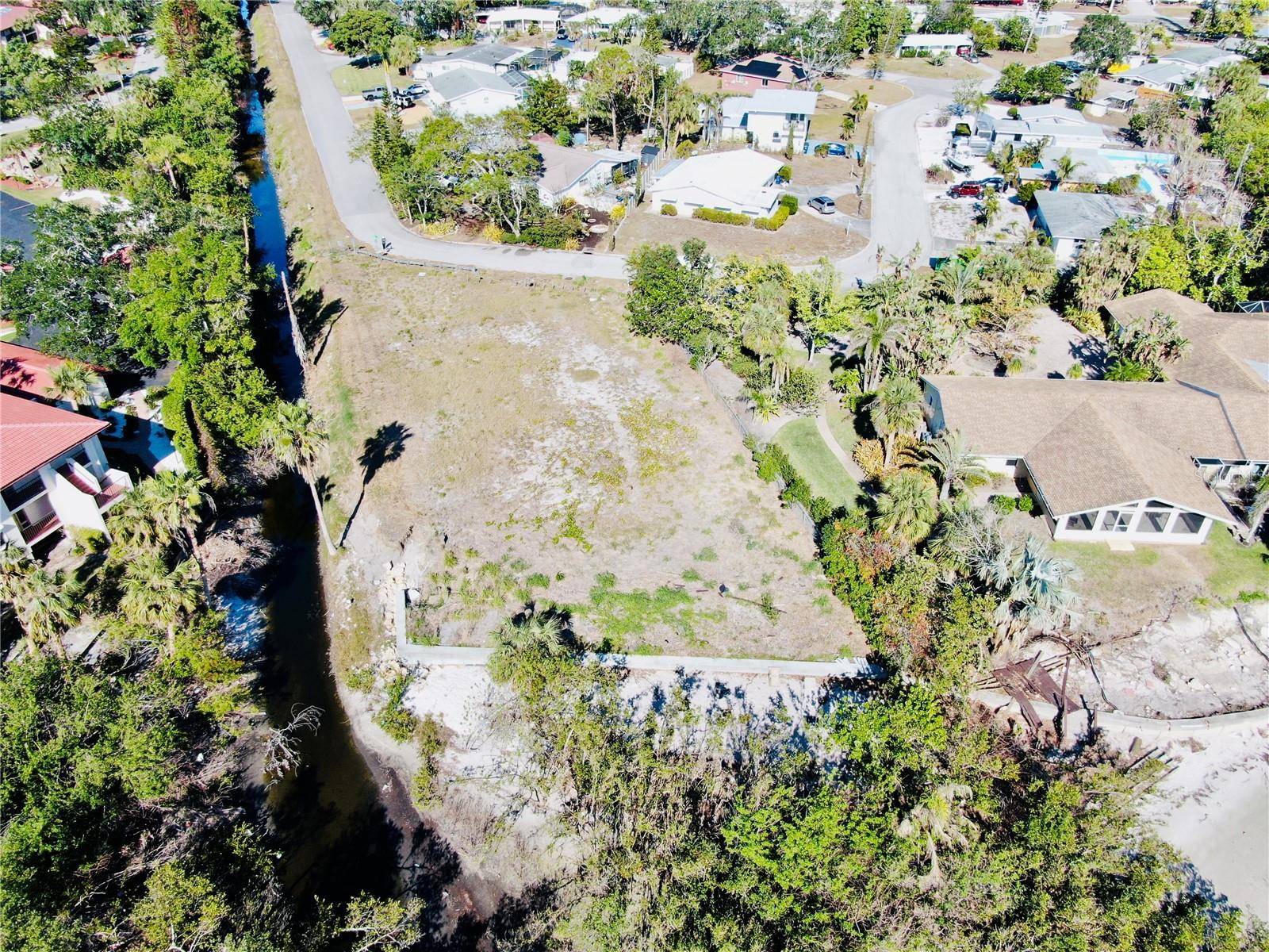 6649 RENSSALAER DR, Bradenton, FL 34207