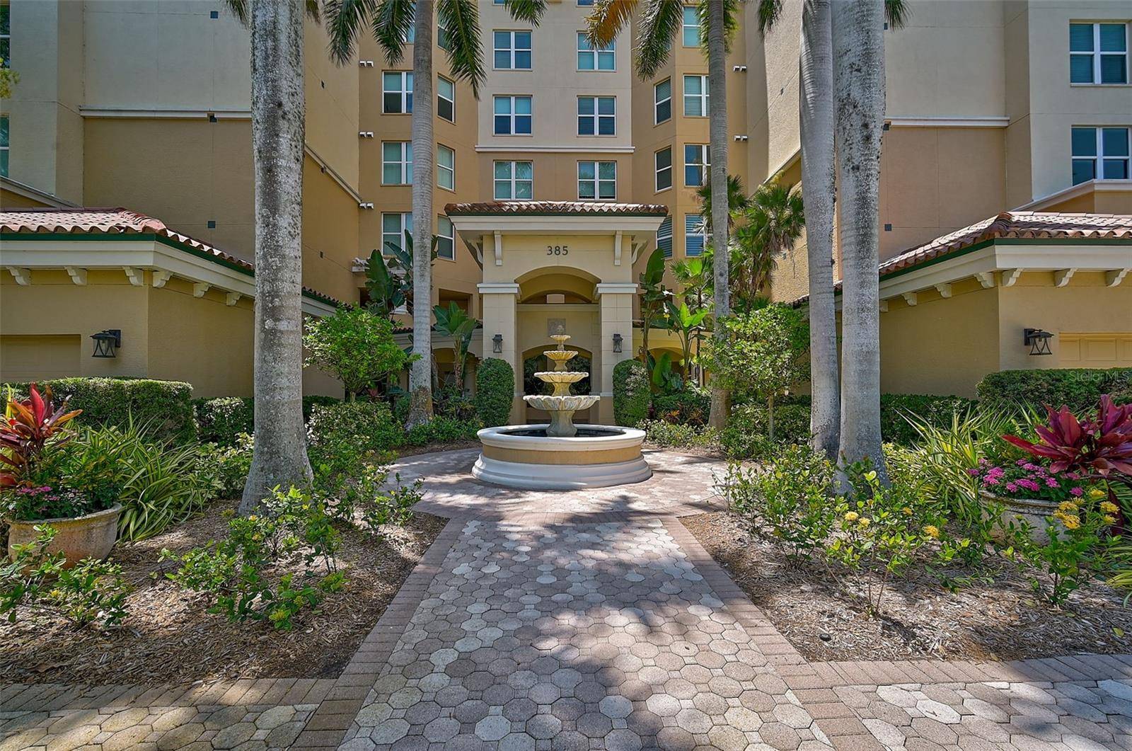 385 N POINT RD #402, Osprey, FL 34229