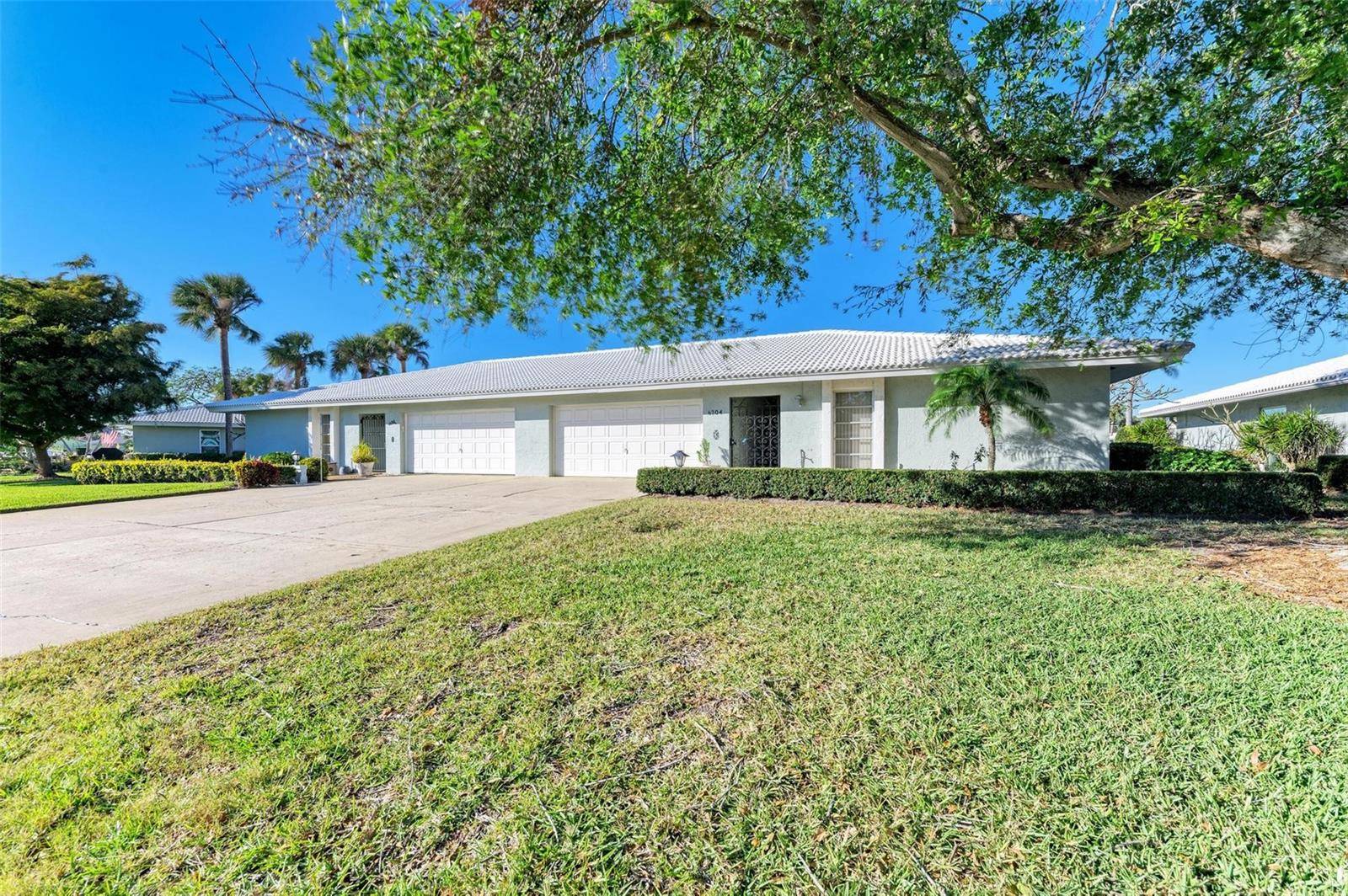6704 11TH AVE W, Bradenton, FL 34209