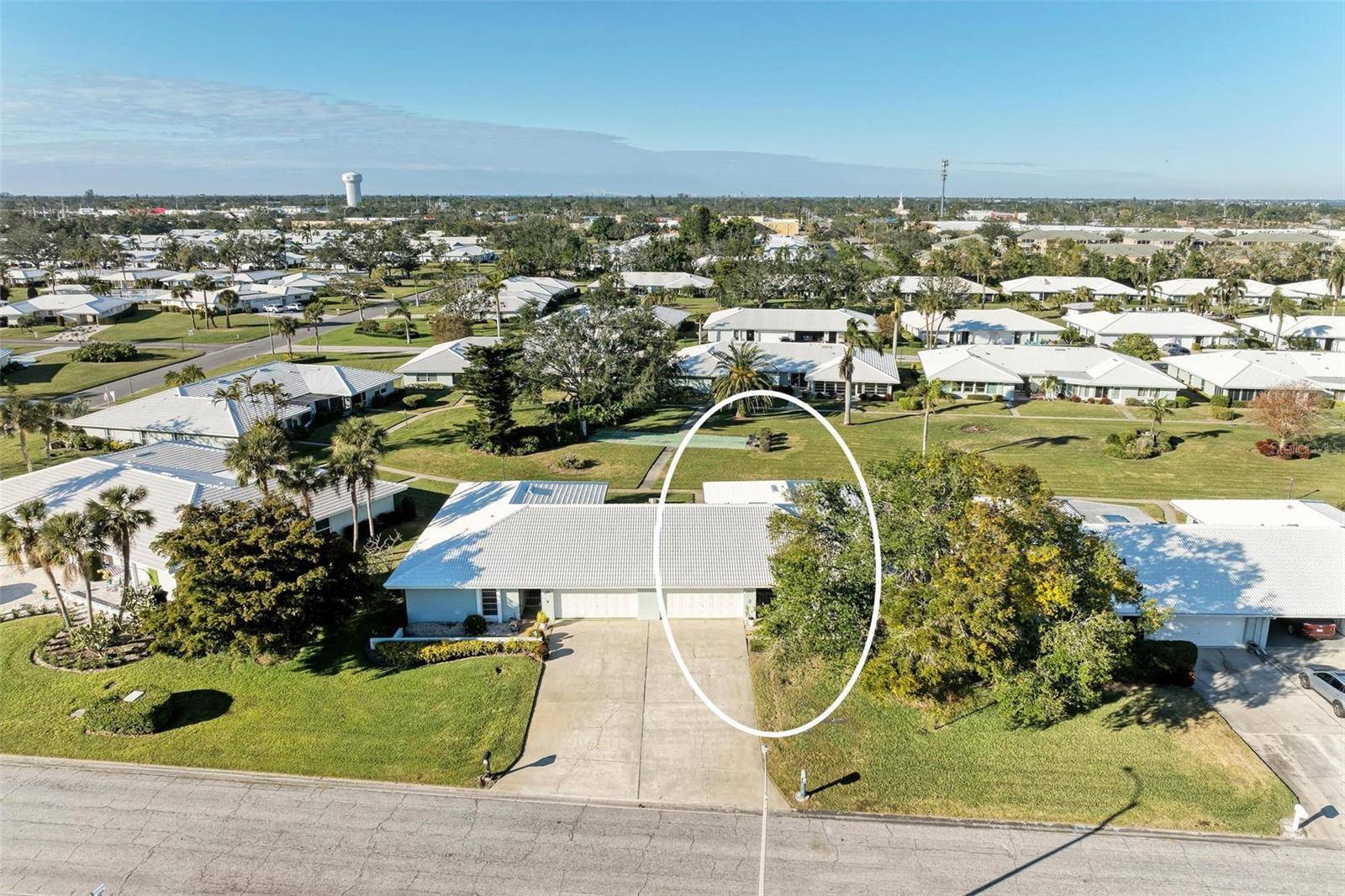 6704 11TH AVE W, Bradenton, FL 34209