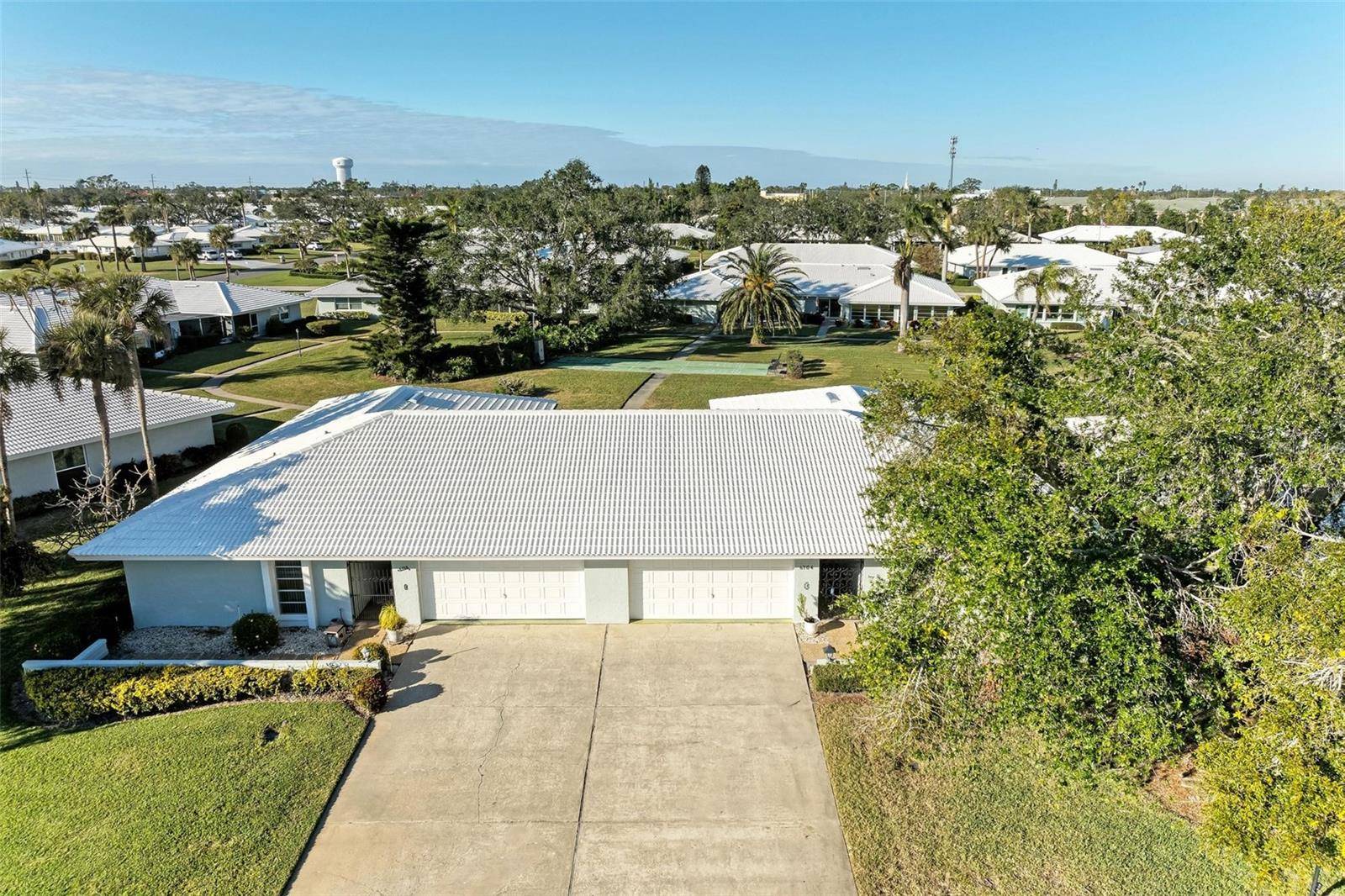 6704 11TH AVE W, Bradenton, FL 34209