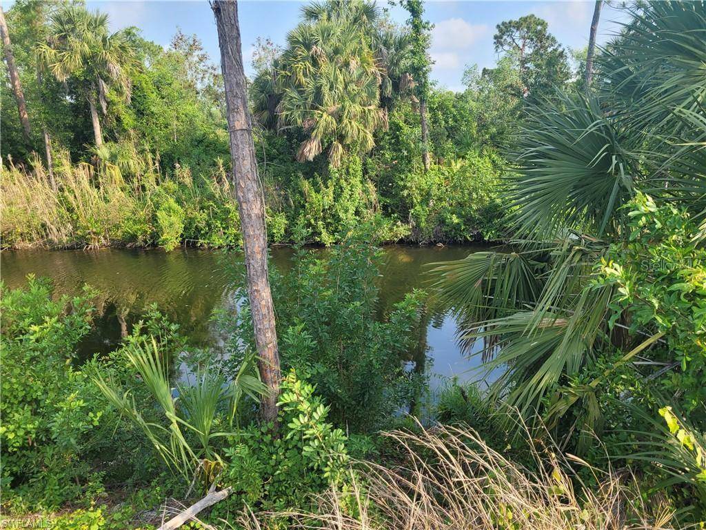 31 WILMINGTON Pkwy, Cape Coral, FL 33993