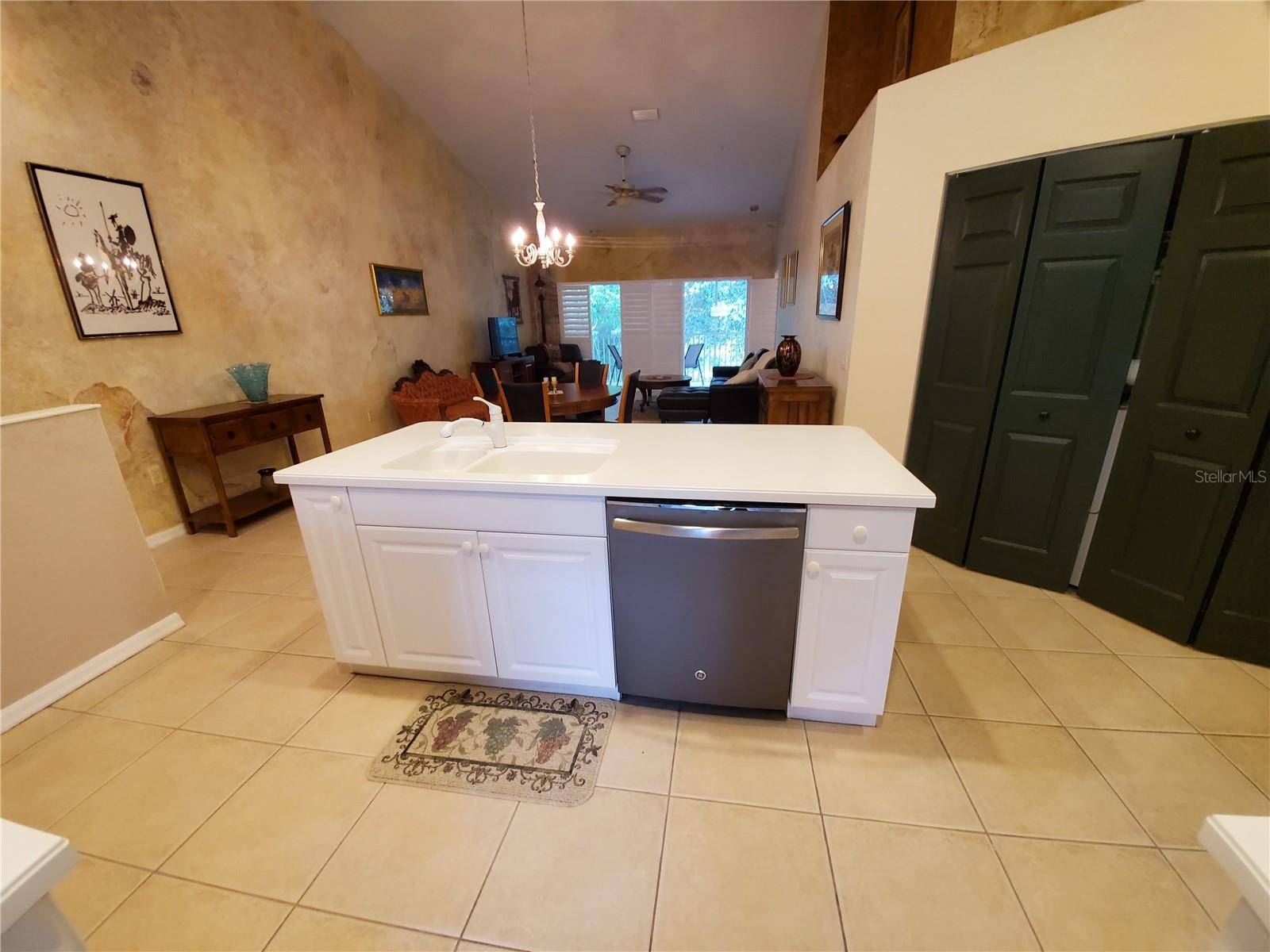 7138 CEDAR HOLLOW CIR, Bradenton, FL 34203