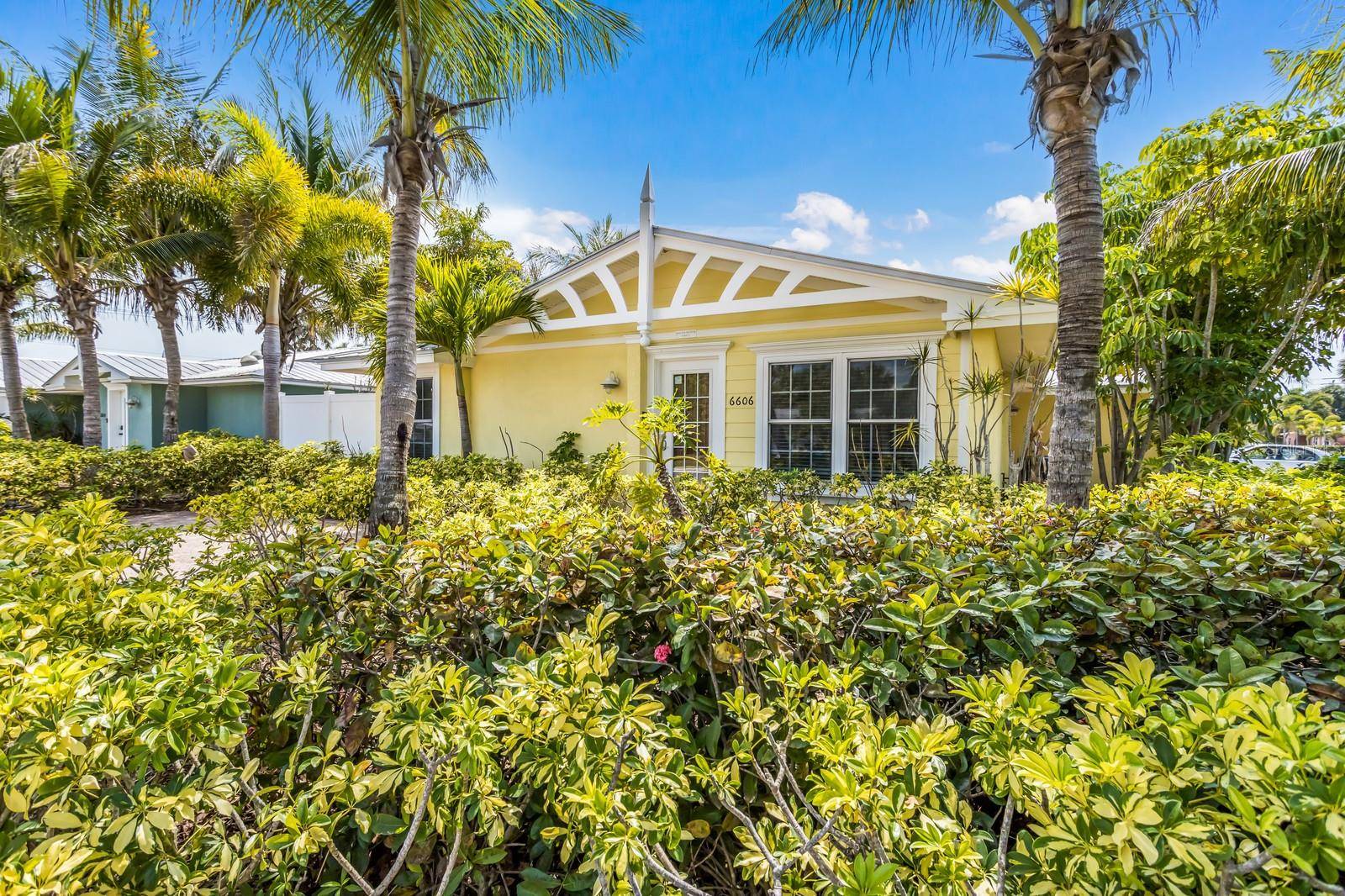 6606 HOLMES BLVD #3, Holmes Beach, FL 34217
