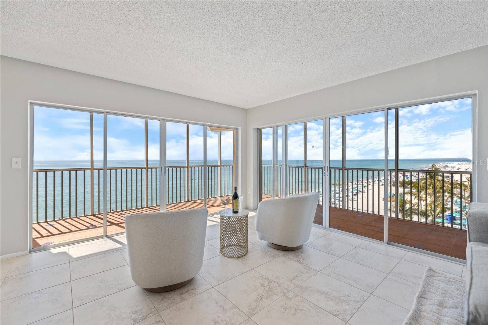 800 BENJAMIN FRANKLIN DR #608, Sarasota, FL 34236