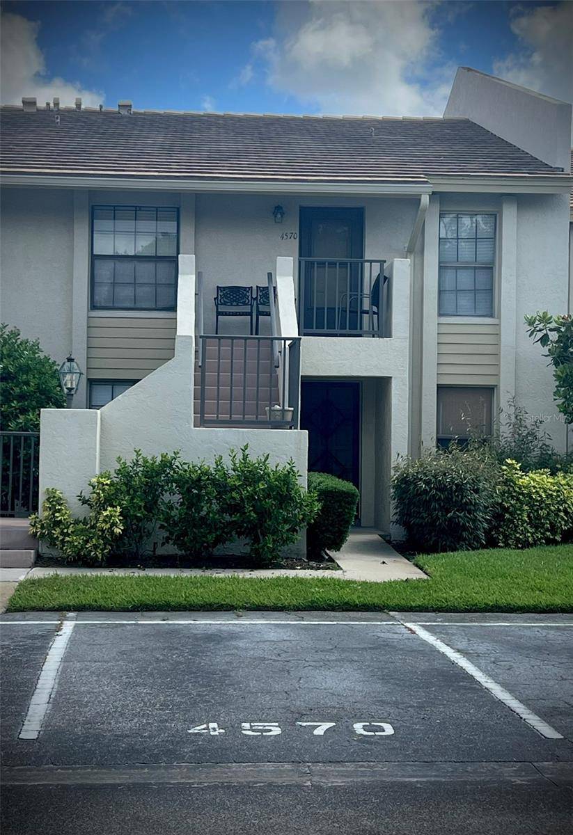 4570 WEYBRIDGE #32, Sarasota, FL 34235