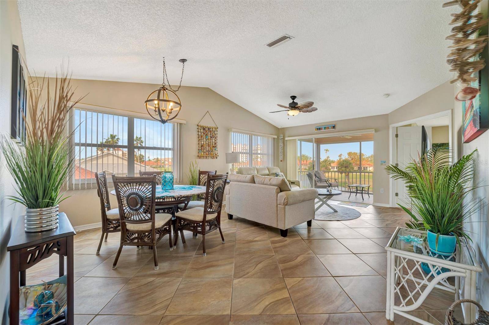 1620 FAIRWAY TRCE #B, Palmetto, FL 34221