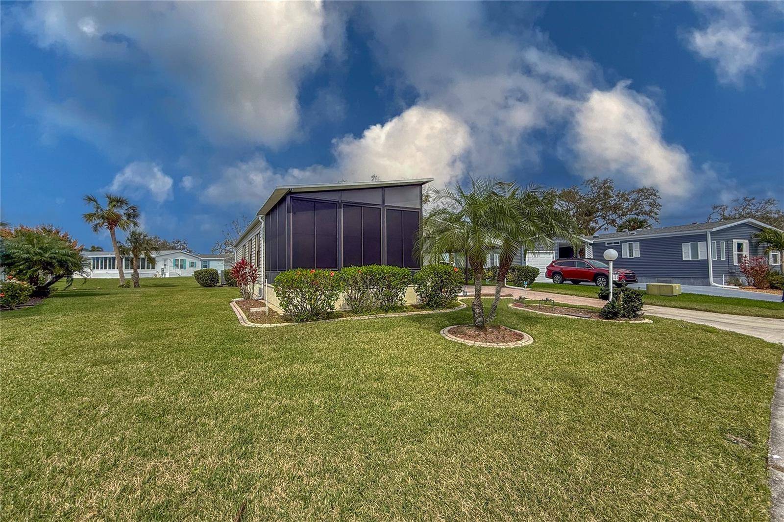 135 HUMMINGBIRD AVE, Ellenton, FL 34222