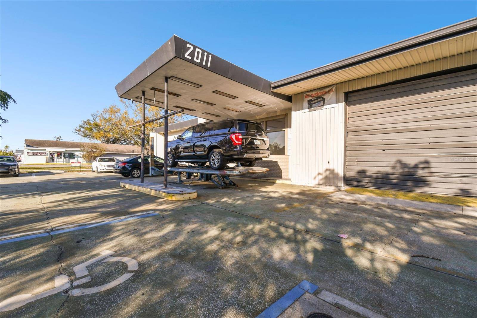 2011 9TH ST W, Bradenton, FL 34205