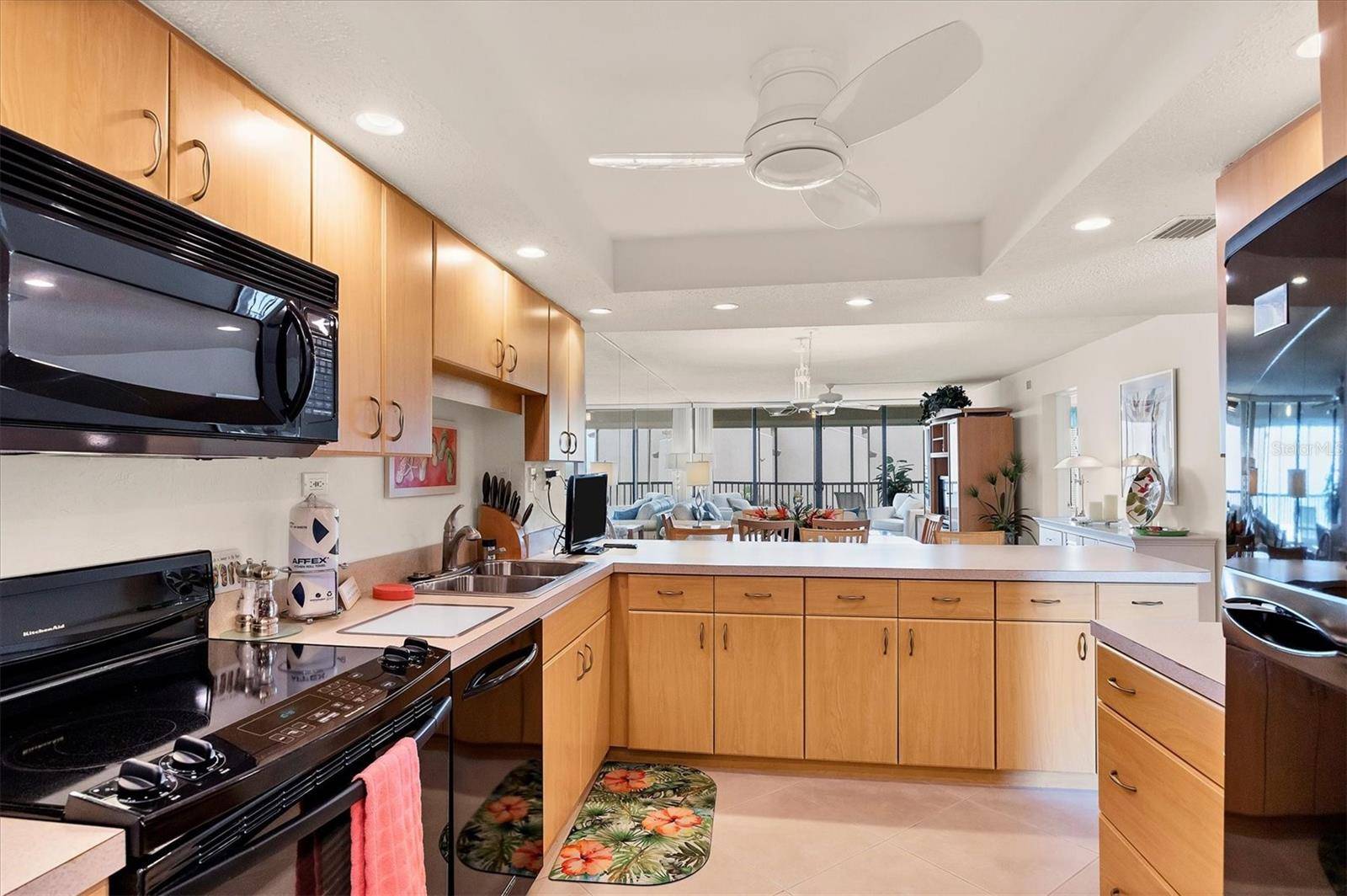 6480 MIDNIGHT PASS RD #506, Sarasota, FL 34242