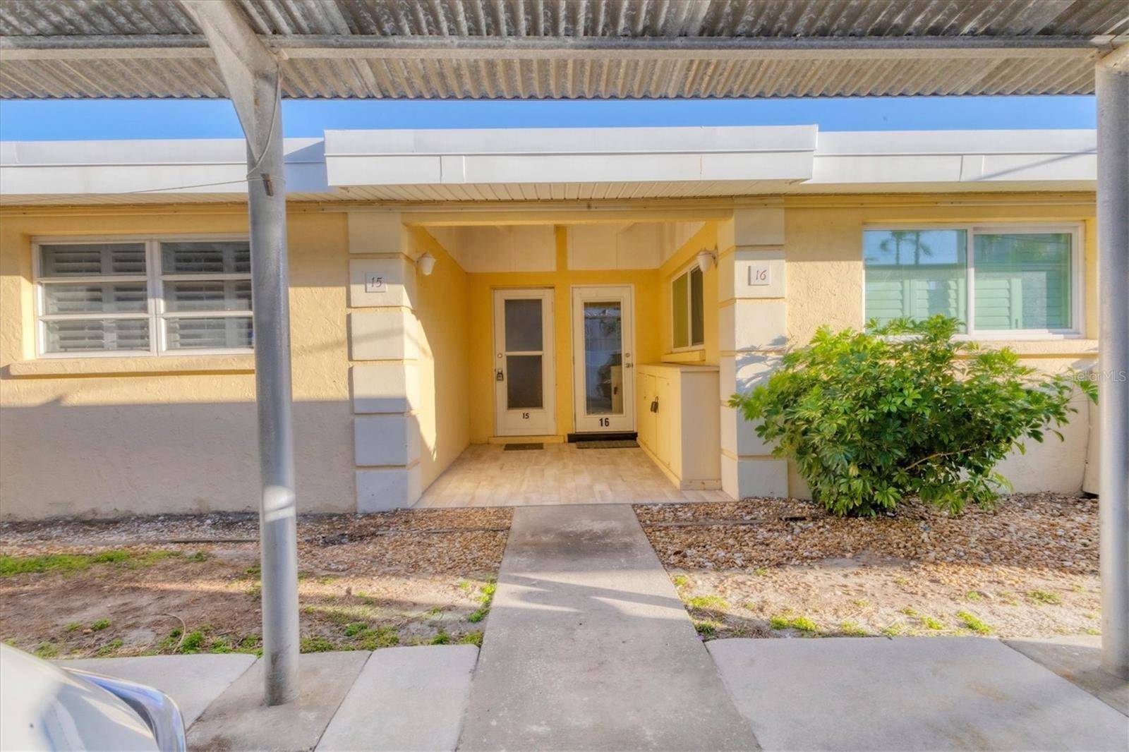 6006 MIDNIGHT PASS RD #15, Sarasota, FL 34242