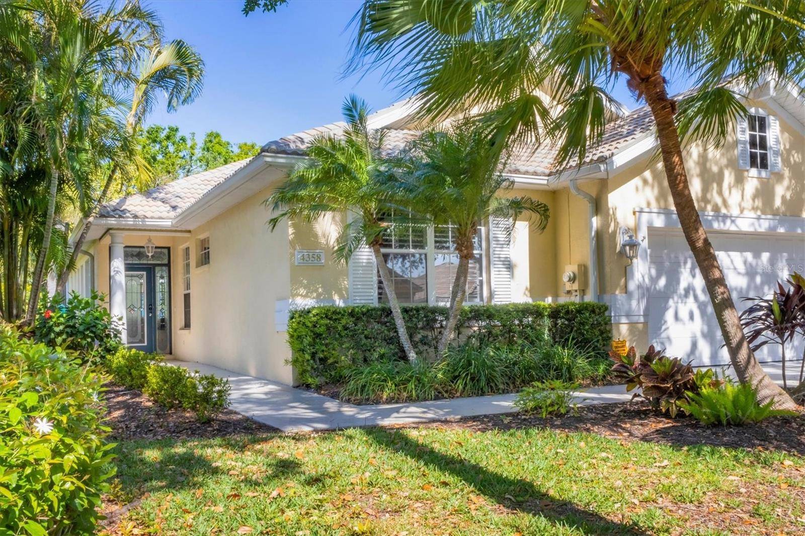 4358 MIRABELLA CIR, Bradenton, FL 34210