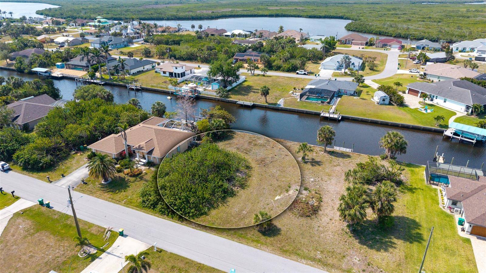 17117 CANARY LN, Port Charlotte, FL 33948