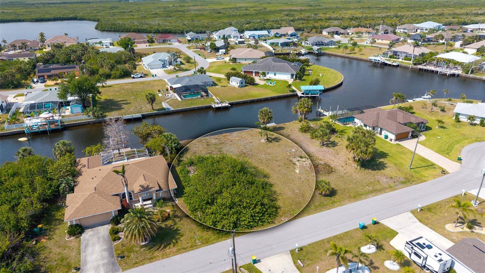 17117 CANARY LN, Port Charlotte, FL 33948