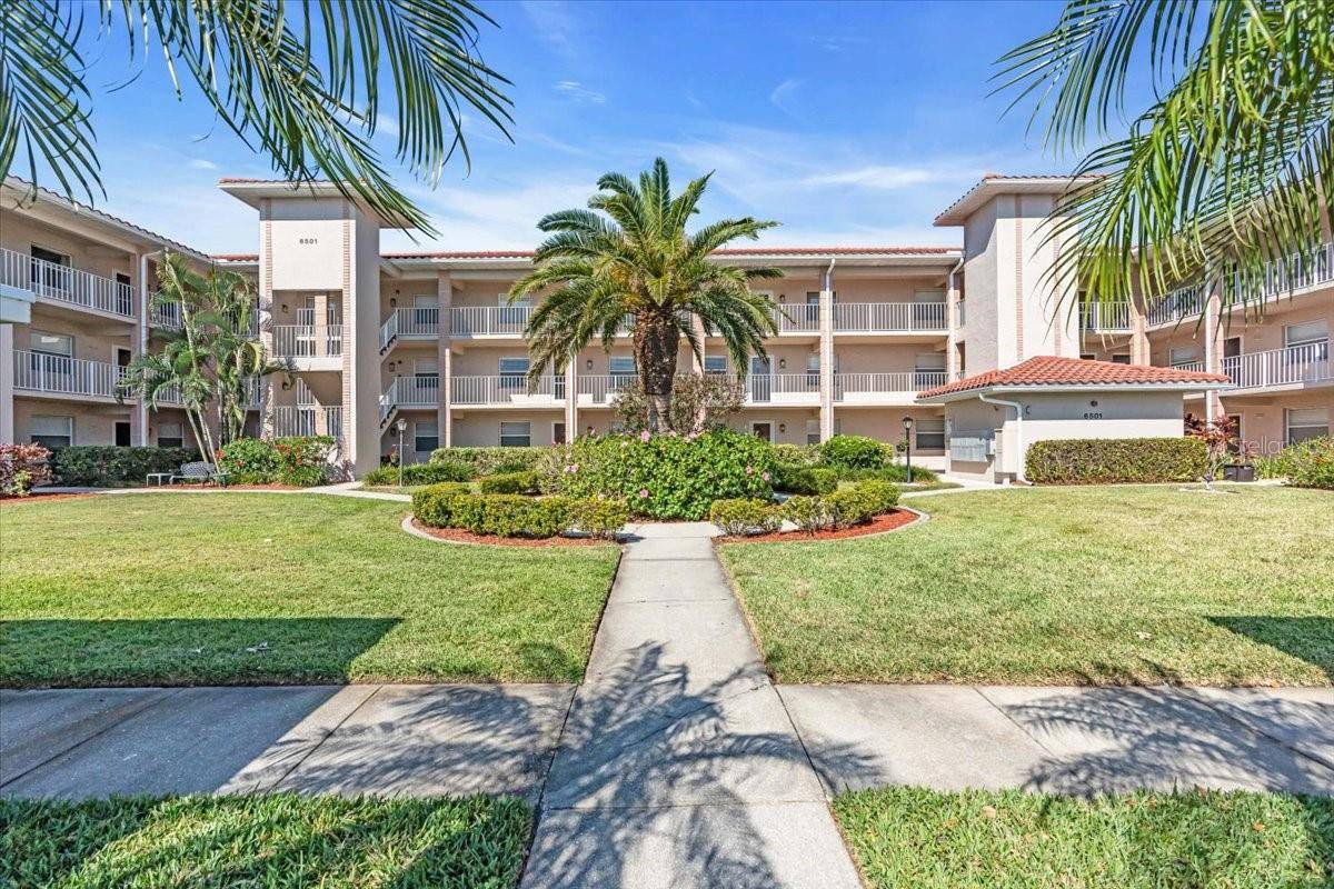 6501 STONE RIVER RD #209, Bradenton, FL 34203