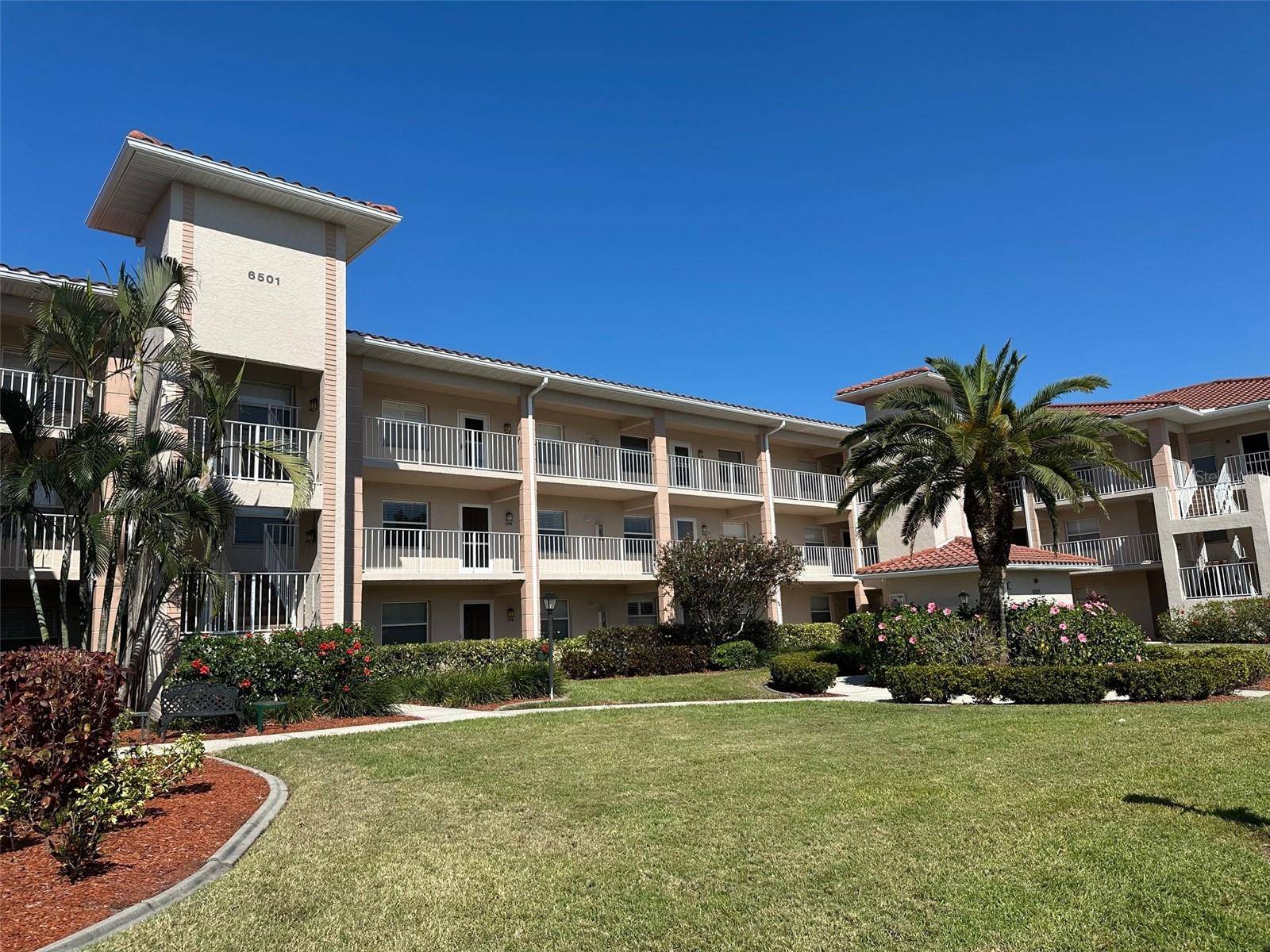6501 STONE RIVER RD #209, Bradenton, FL 34203