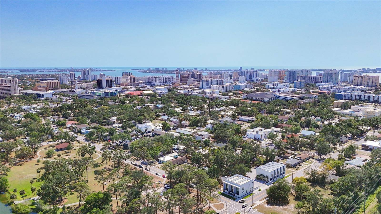 941 N OSPREY AVE, Sarasota, FL 34236